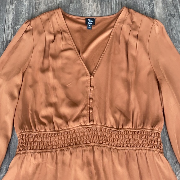 Becca Tilley x Bar III size XL copper colored long sleeve dress with buttons - Picture 2 of 3